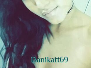 Dani_katt69