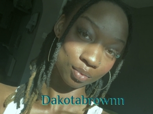 Dakotabrownn