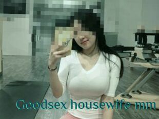 Goodsex_housewife_mm