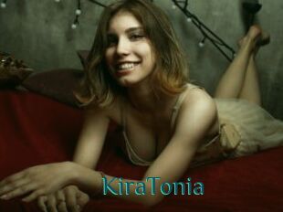 KiraTonia