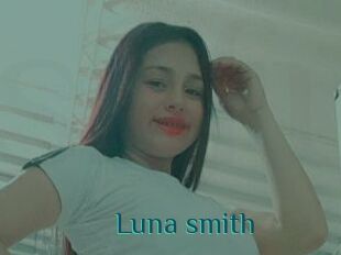 Luna_smith