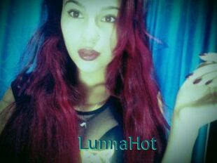 LunnaHot