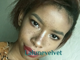 Lalunevelvet