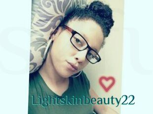 Lightskinbeauty22