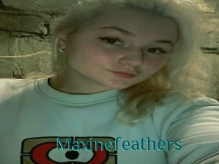 Maxinefeathers