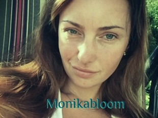 Monikabloom