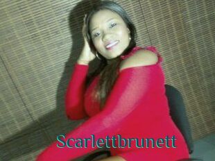 Scarlettbrunett