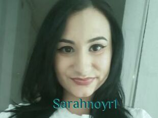 Sarahnoyr1